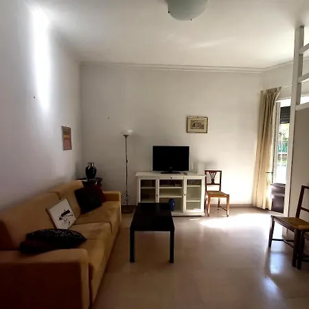 Caffarella Apartment-2